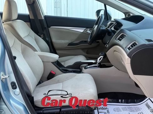 Used 2014 Honda Civic Hybrid Sedan image 18