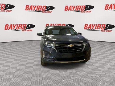 Used 2022 Chevrolet Equinox LT image 3