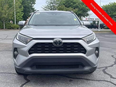 Used 2020 Toyota RAV4 XLE AWD/4WD image 8