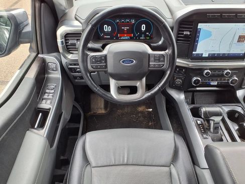 Used 2022 Ford F150 Lariat w/ Equipment Group 502A High AWD/4WD image 17