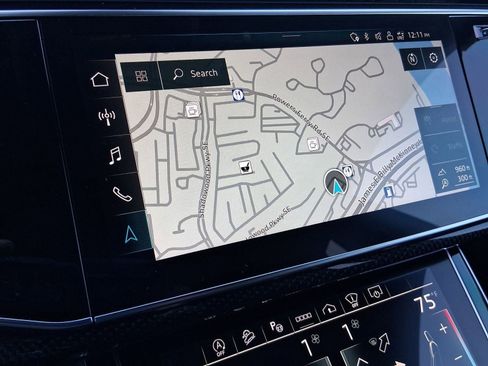 Used 2023 Audi SQ8 Prestige w/ Prestige Package image 23