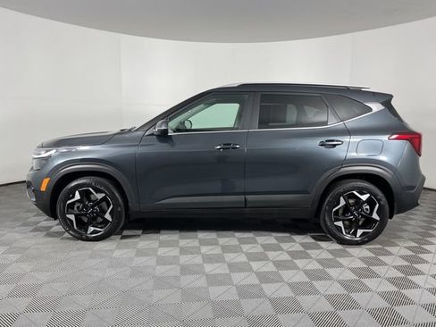 Used 2024 Kia Seltos EX AWD/4WD image 5
