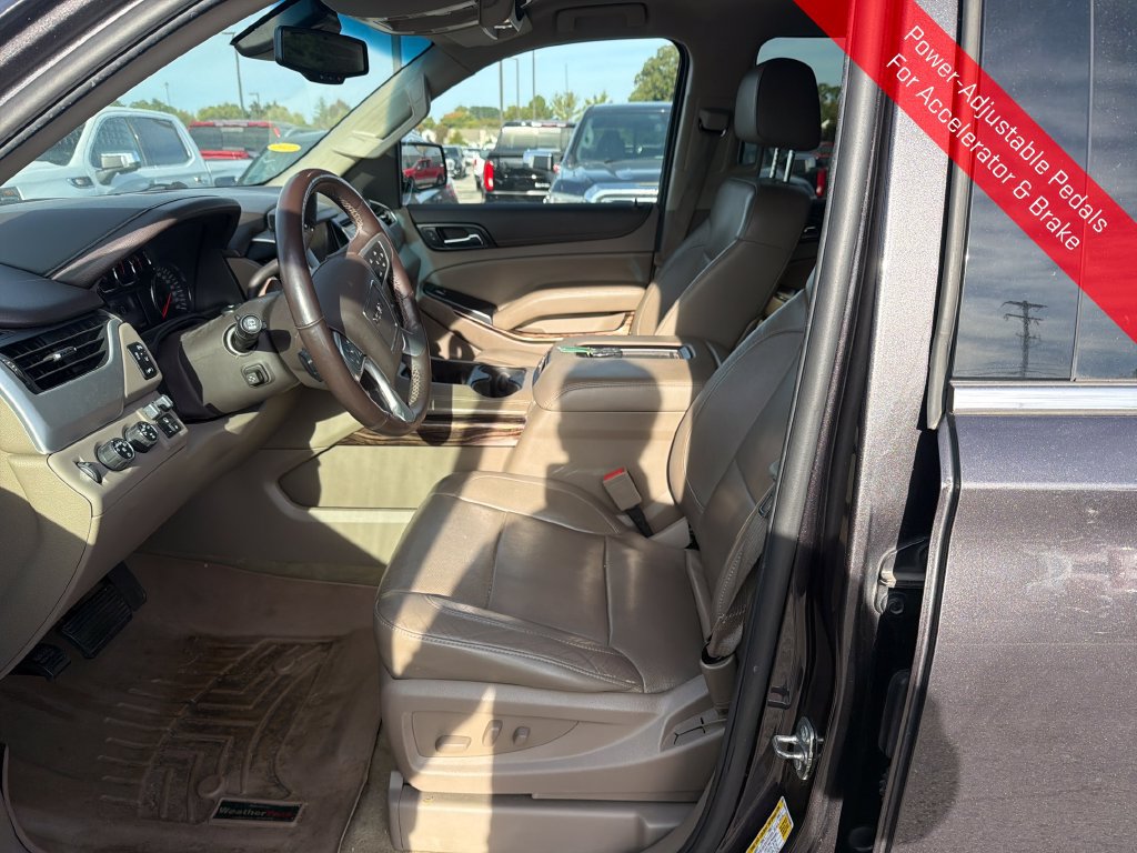 Used 2015 GMC Yukon XL SLT w/ HD Trailering Package AWD/4WD image 11