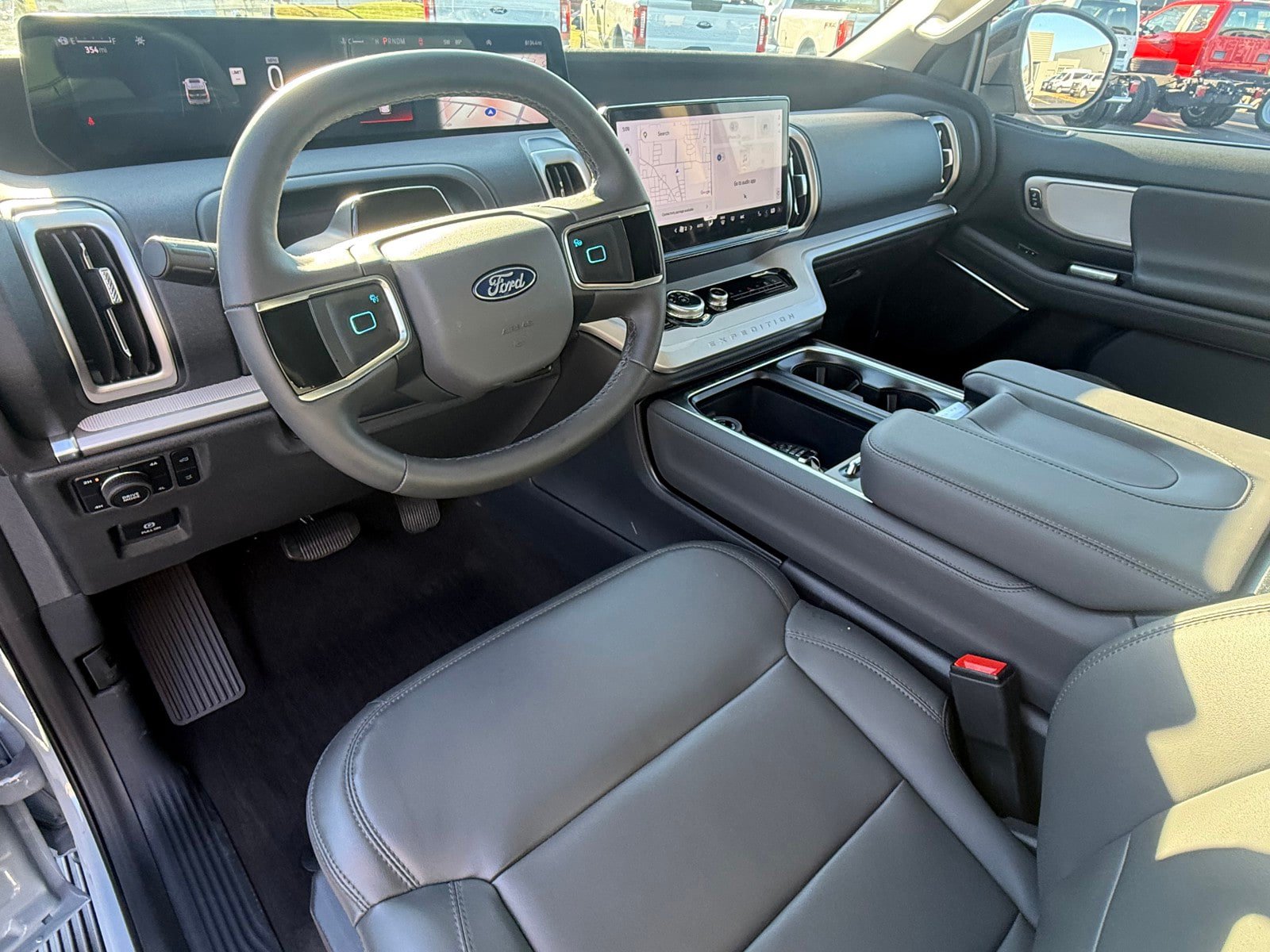 Used 2026 Ford Expedition Active AWD/4WD image 18