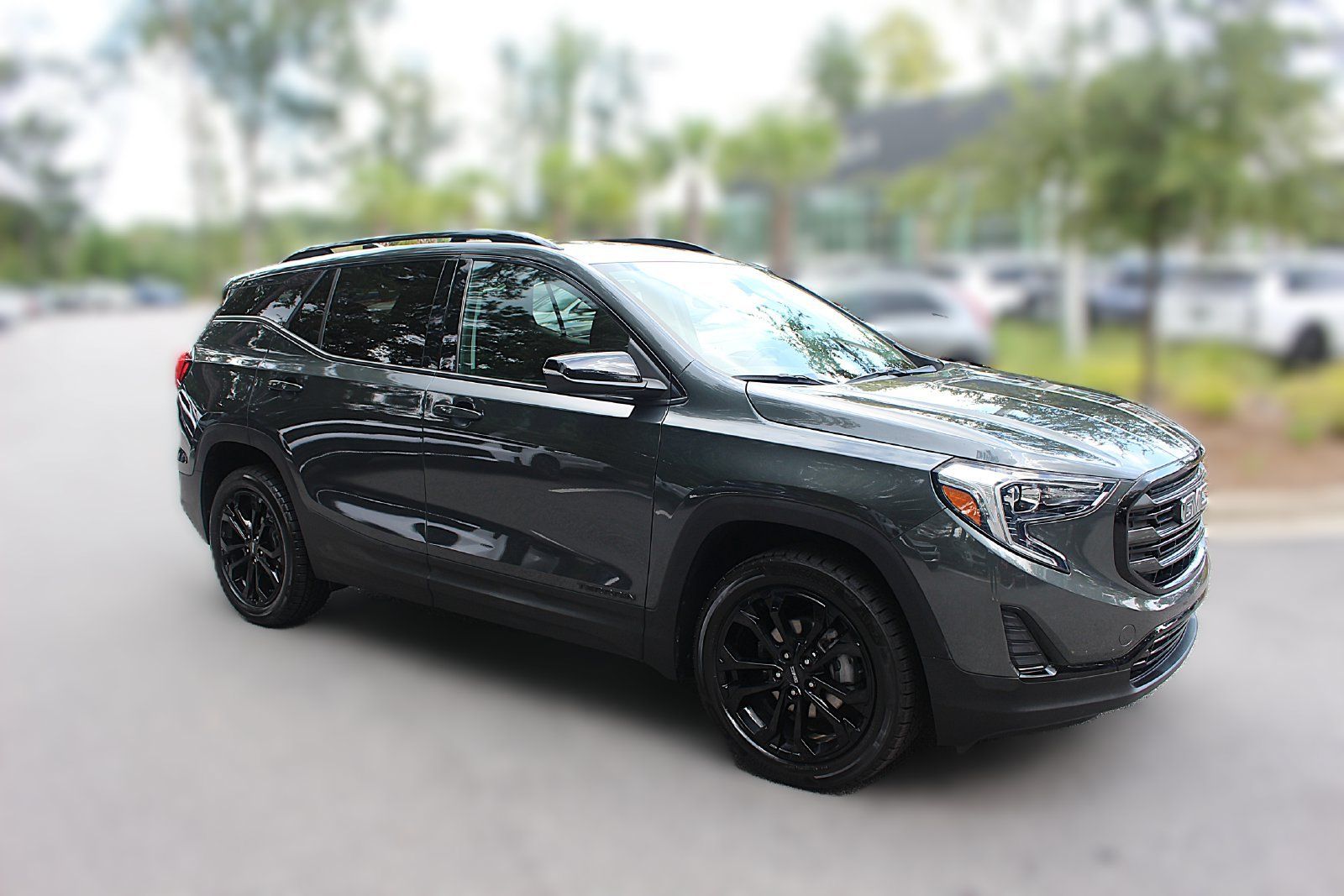 Used 2021 GMC Terrain SLE w/ Driver Convenience Package AWD/4WD image 13