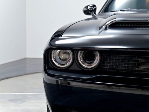 Used 2023 Dodge Challenger SRT Hellcat RWD image 49