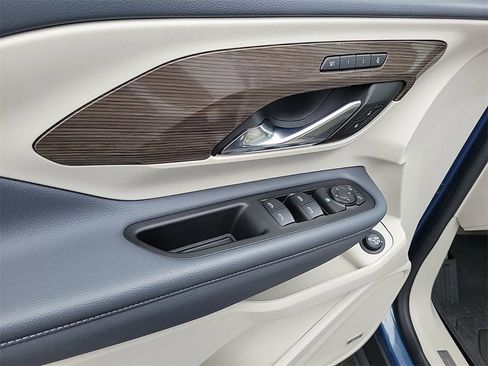 Used 2024 GMC Terrain Denali w/ Denali Premium Package image 19