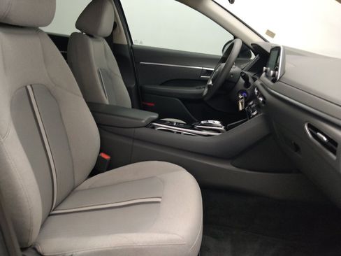 Used 2020 Hyundai Sonata SE FWD image 21