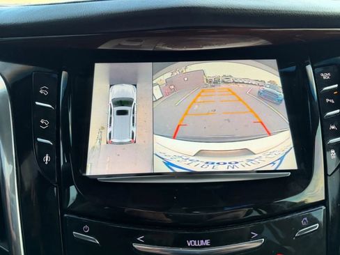 Used 2016 Cadillac Escalade Luxury image 13