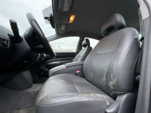 Used 2007 Toyota Prius Touring image 11