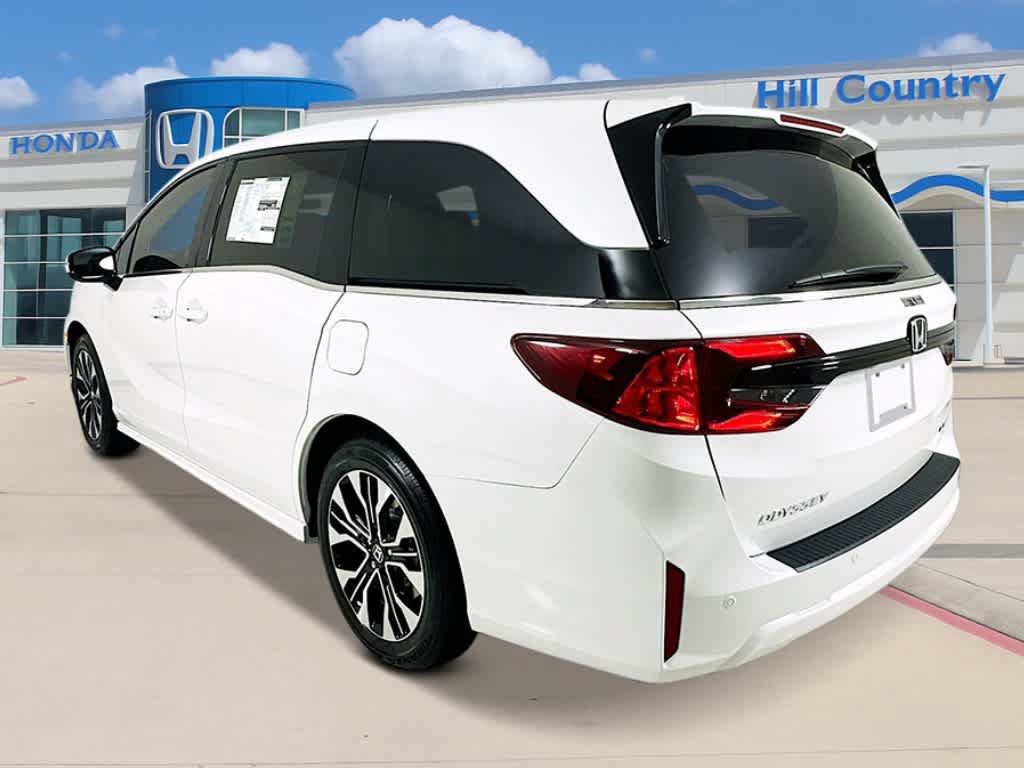 New 2026 Honda Odyssey Elite image 3