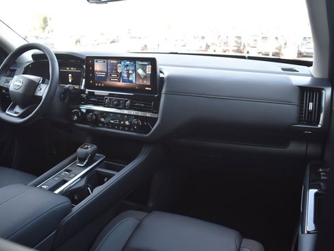 New 2026 Nissan Pathfinder SL FWD image 71