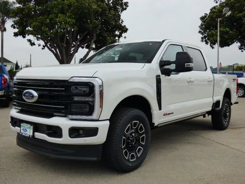 New 2026 Ford F250 Platinum AWD/4WD image 7