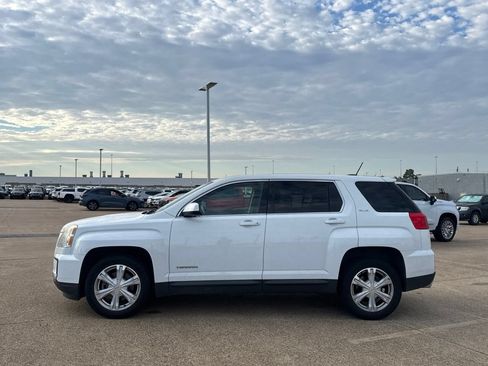 Used 2017 GMC Terrain SLE FWD image 14