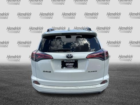 Used 2017 Toyota RAV4 Platinum FWD image 9