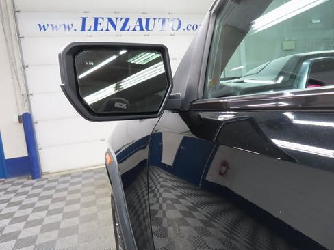 Used 2023 GMC Canyon Denali image 68