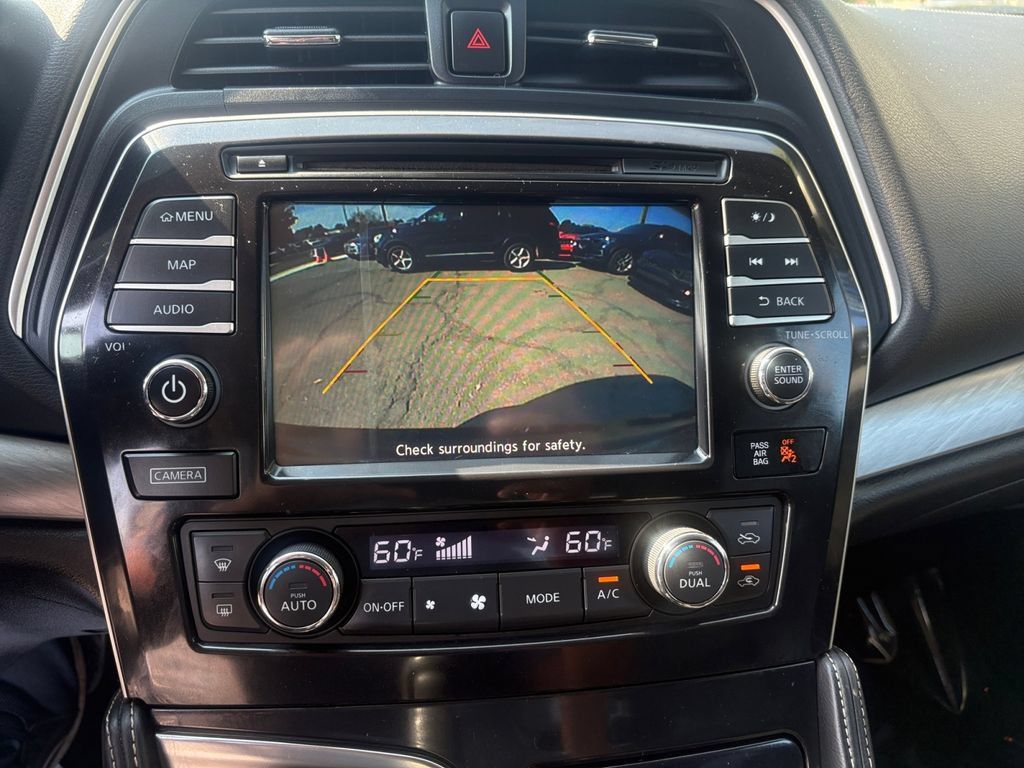 Used 2016 Nissan Maxima 3.5 SL FWD image 19