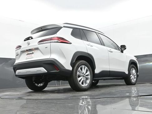 New 2026 Toyota Corolla Cross LE FWD image 24