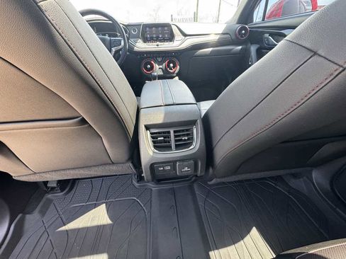Used 2019 Chevrolet Blazer RS FWD image 12