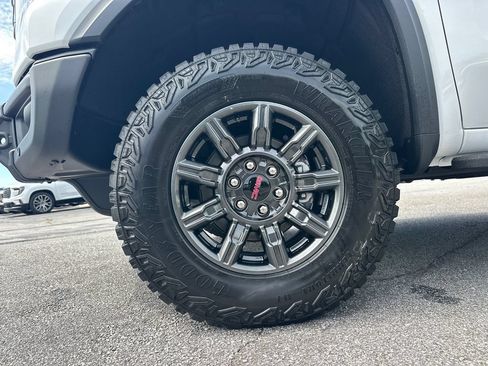 New 2026 GMC Sierra 1500 AT4X AWD/4WD image 12
