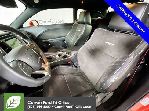 Used 2016 Dodge Challenger SRT Hellcat image 24
