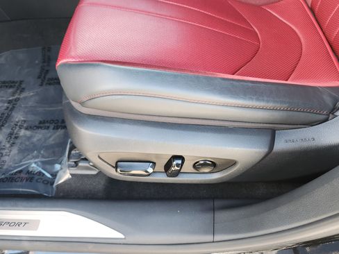 Used 2024 Lexus RX 500h F Sport image 31