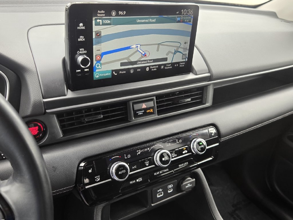 Used 2023 Honda Pilot Touring image 21
