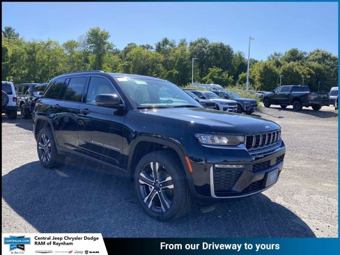 New 2027 Jeep Grand Cherokee Limited AWD/4WD image 1