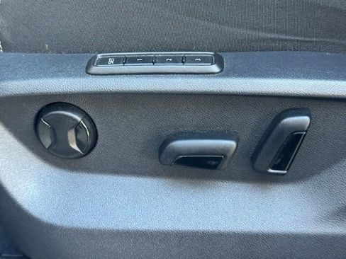 Used 2023 Volkswagen Atlas SEL Premium image 19