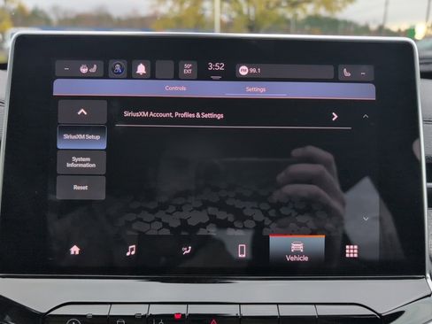 Used 2023 Jeep Compass Latitude w/ Convenience Group image 58