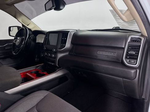 Used 2019 RAM 1500 Big Horn AWD/4WD image 29