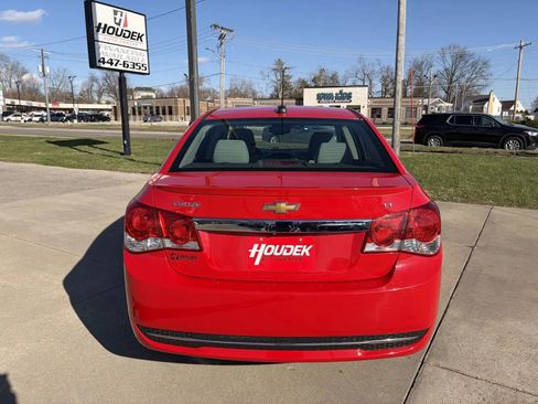 Used 2016 Chevrolet Cruze LT image 7