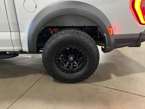 Used 2023 Ford F150 Raptor AWD/4WD image 42