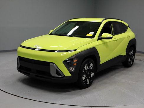 Used 2024 Hyundai Kona SEL FWD image 6