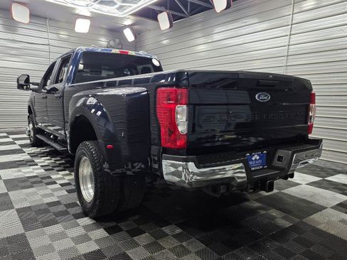 Used 2022 Ford F350 XL w/ STX Appearance Package AWD/4WD image 8