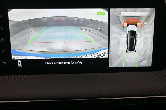 Certified 2025 Nissan Kicks SR AWD/4WD image 15