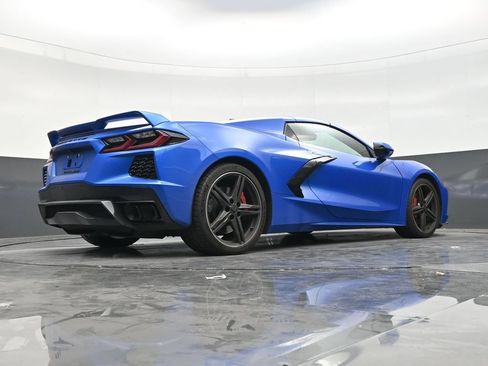 Used 2024 Chevrolet Corvette Stingray Preferred Conv w/ Z51 Performance Package RWD image 23