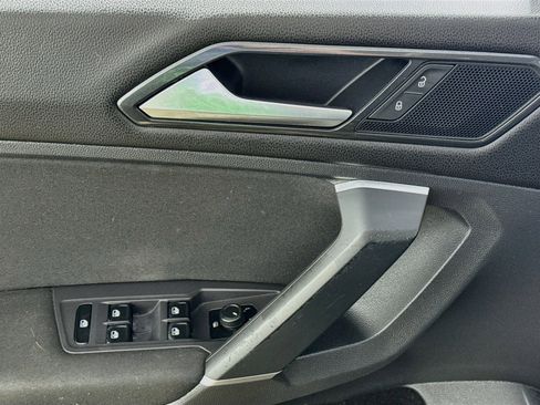 Used 2018 Volkswagen Tiguan S AWD/4WD image 19