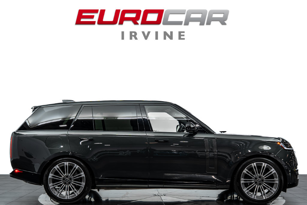 Used 2025 Land Rover Range Rover Long Wheelbase SE AWD/4WD image 6
