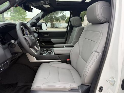 New 2026 Toyota Tundra Limited AWD/4WD image 27