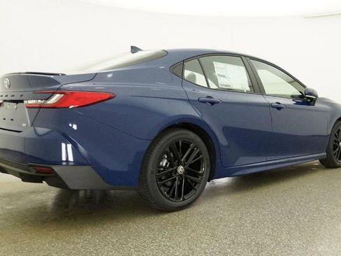 New 2026 Toyota Camry SE FWD image 13