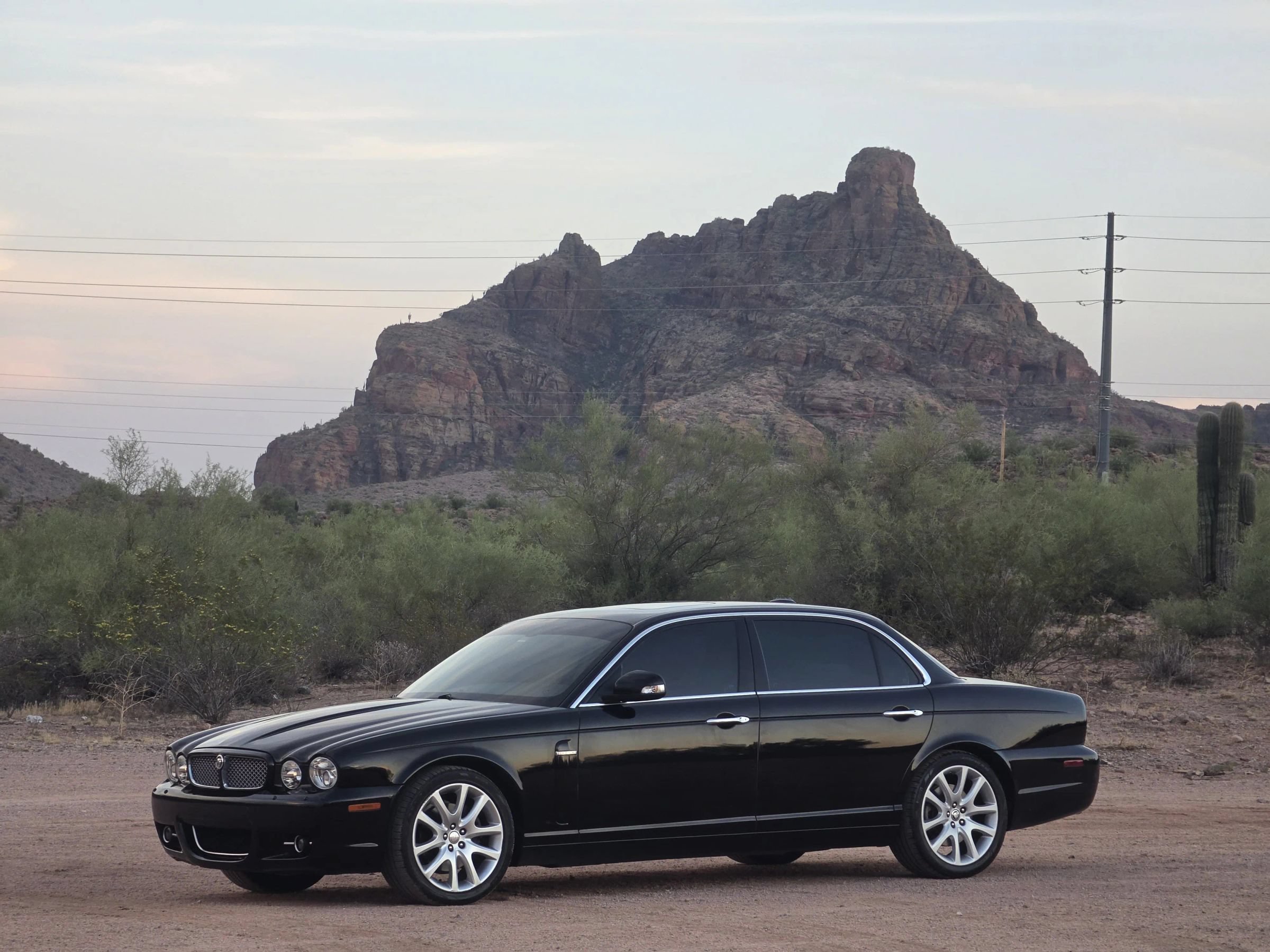 Used 2009 Jaguar XJ8 RWD image 20