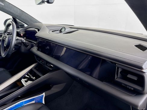 Certified 2024 Porsche Macan Turbo Electric image 21