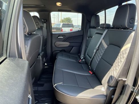 New 2026 GMC Canyon Denali w/ LPO, Denali Black Edition image 26