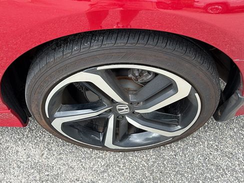 Used 2021 Honda Accord Sport image 12