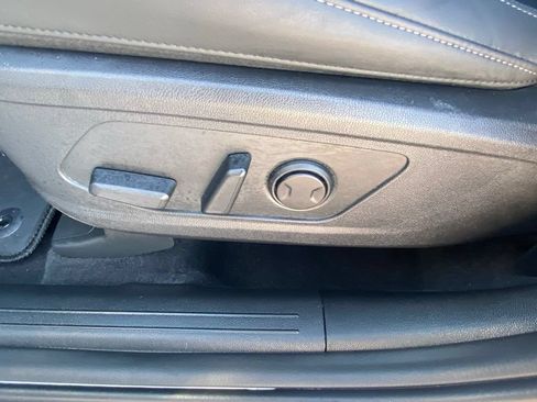 Used 2025 Kia Sorento S w/ Panoramic Sunroof Package FWD image 10