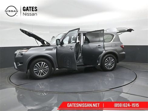 Used 2024 Nissan Armada SL image 52