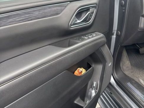 Used 2022 GMC Yukon SLT image 11