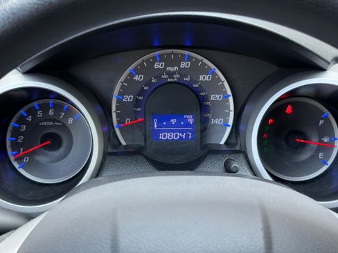 Used 2013 Honda Fit image 24