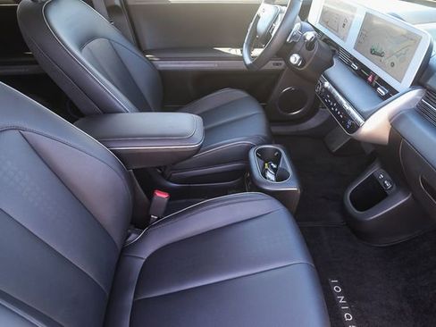 Certified 2023 Hyundai Ioniq 5 Limited image 18